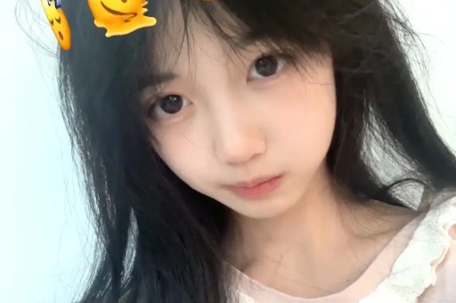 军官给女特务授课竟趁机大发女特务惨了